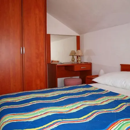 Mia Apartman