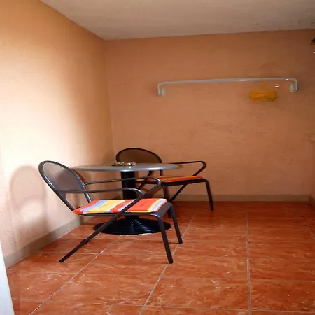 Mia Apartman Postira