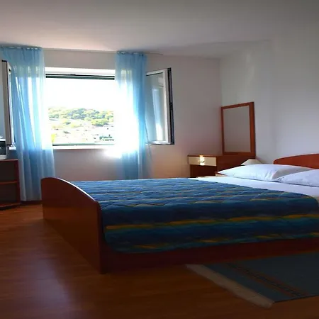 Apartman Mia Postira