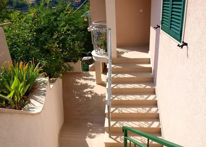 Mia Apartmán Postira